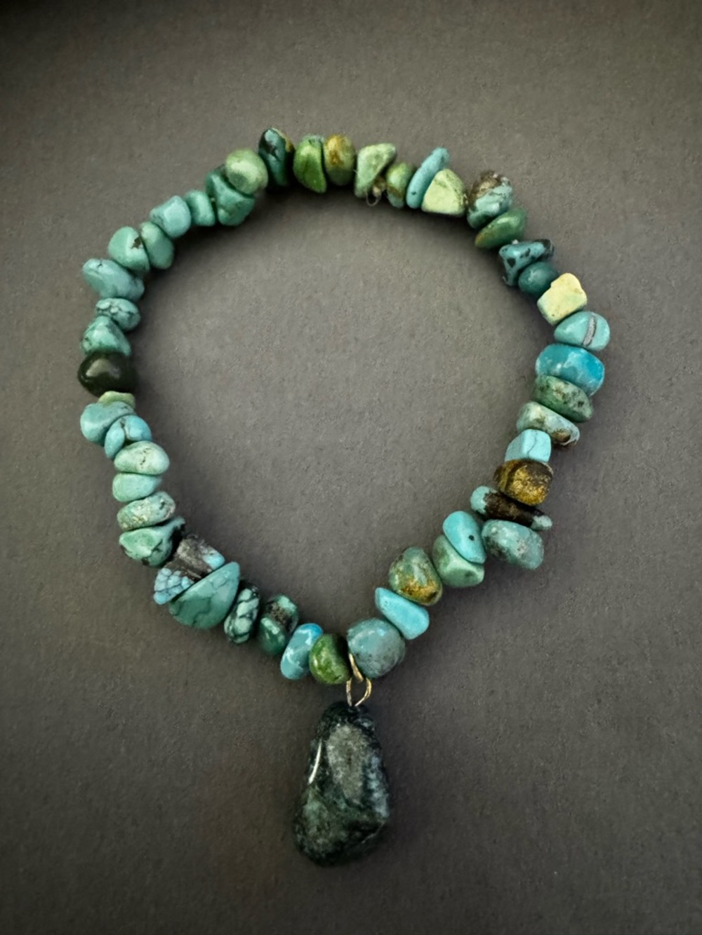 Dyed Howlite Bracelet